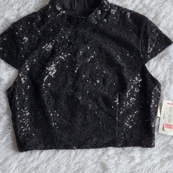 Jodi Kristopher Black Sequin Crop Top Size 9(M) - Picture 3 of 11